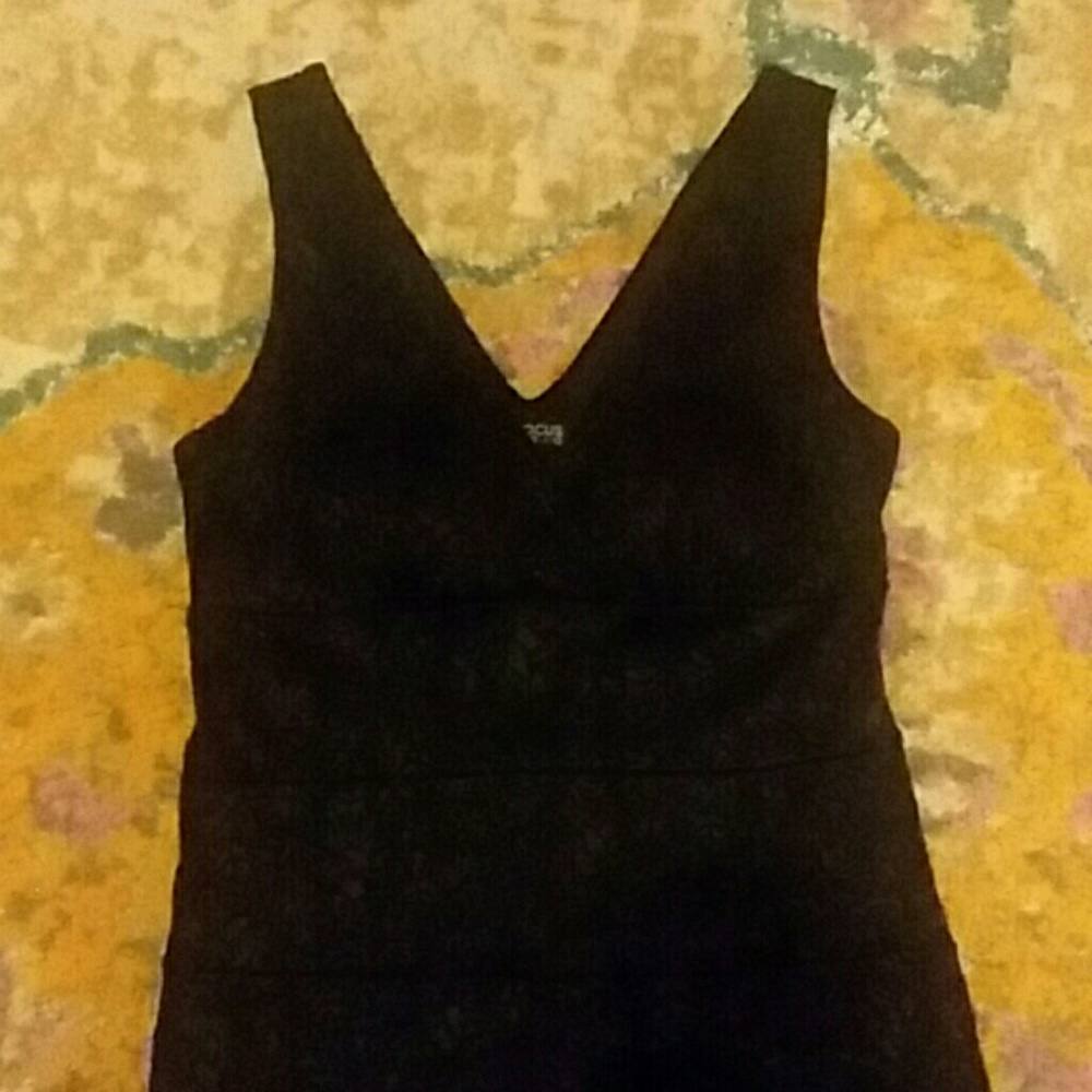Sexy little black dress - Picture 2 of 6